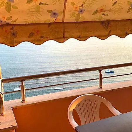 Edoni's * Durres